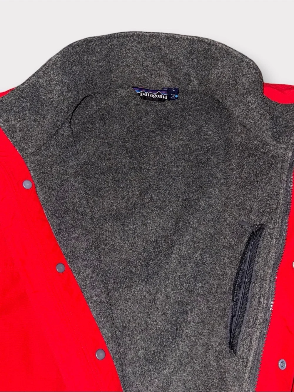 Vintage 80s/90s Red Patagonia Shelled Synchilla, fleece lined sz L
